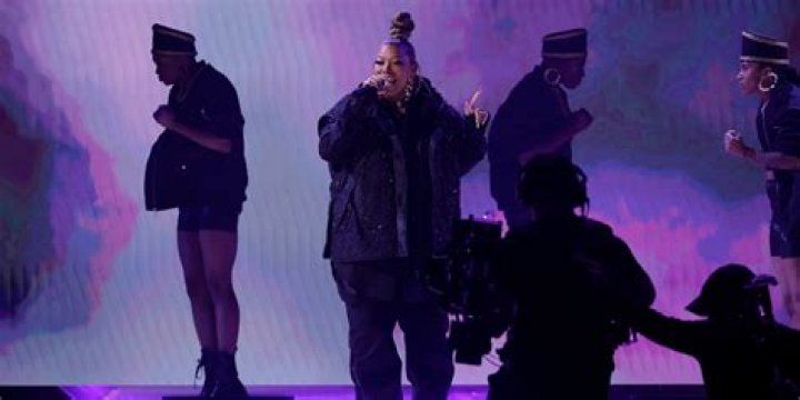 Puff Daddy Halloween Costume 2024: Step into the World of Hip-Hop Glamour
